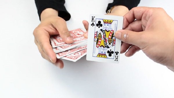 Các kiểu chơi bài tây 52 lá phổ biến nhất tại Việt Nam-9 Các kiểu chơi bài tây 52 lá phổ biến nhất tại Việt Nam-9